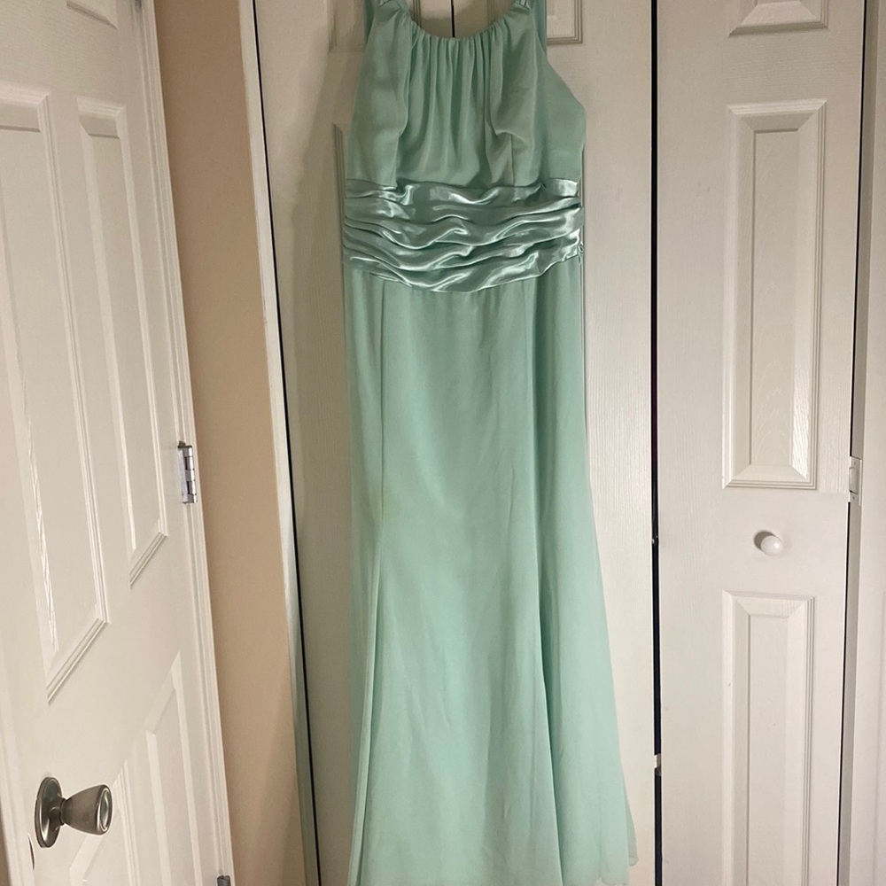 David bridal bridesmaids dress mint green